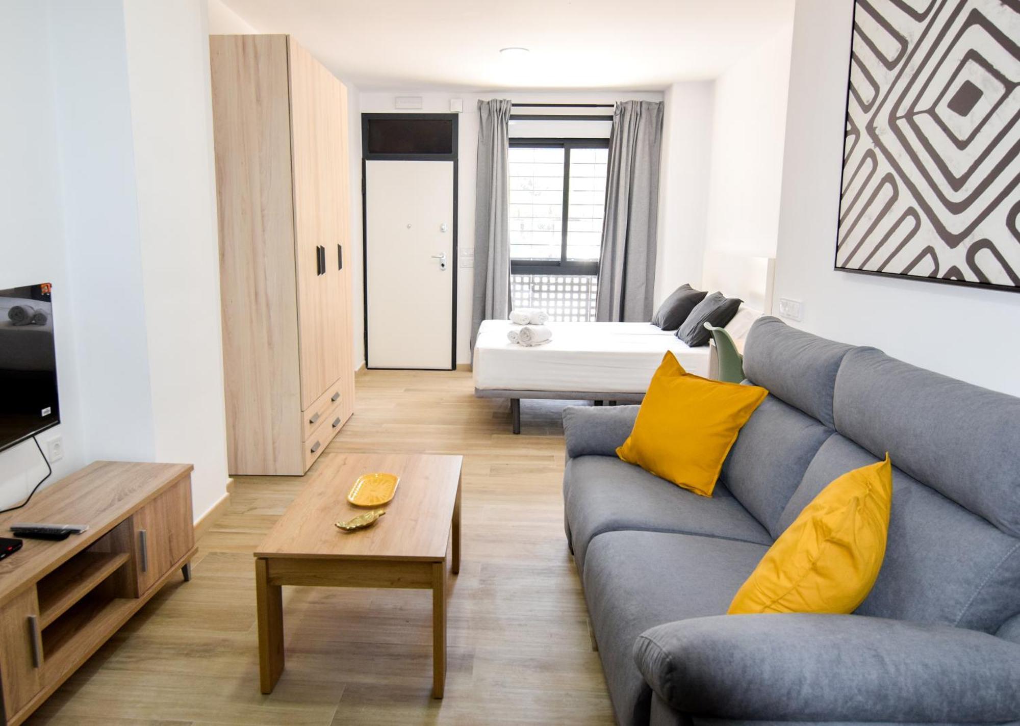 Letplanet Riquelme Apartment Малага Екстериор снимка