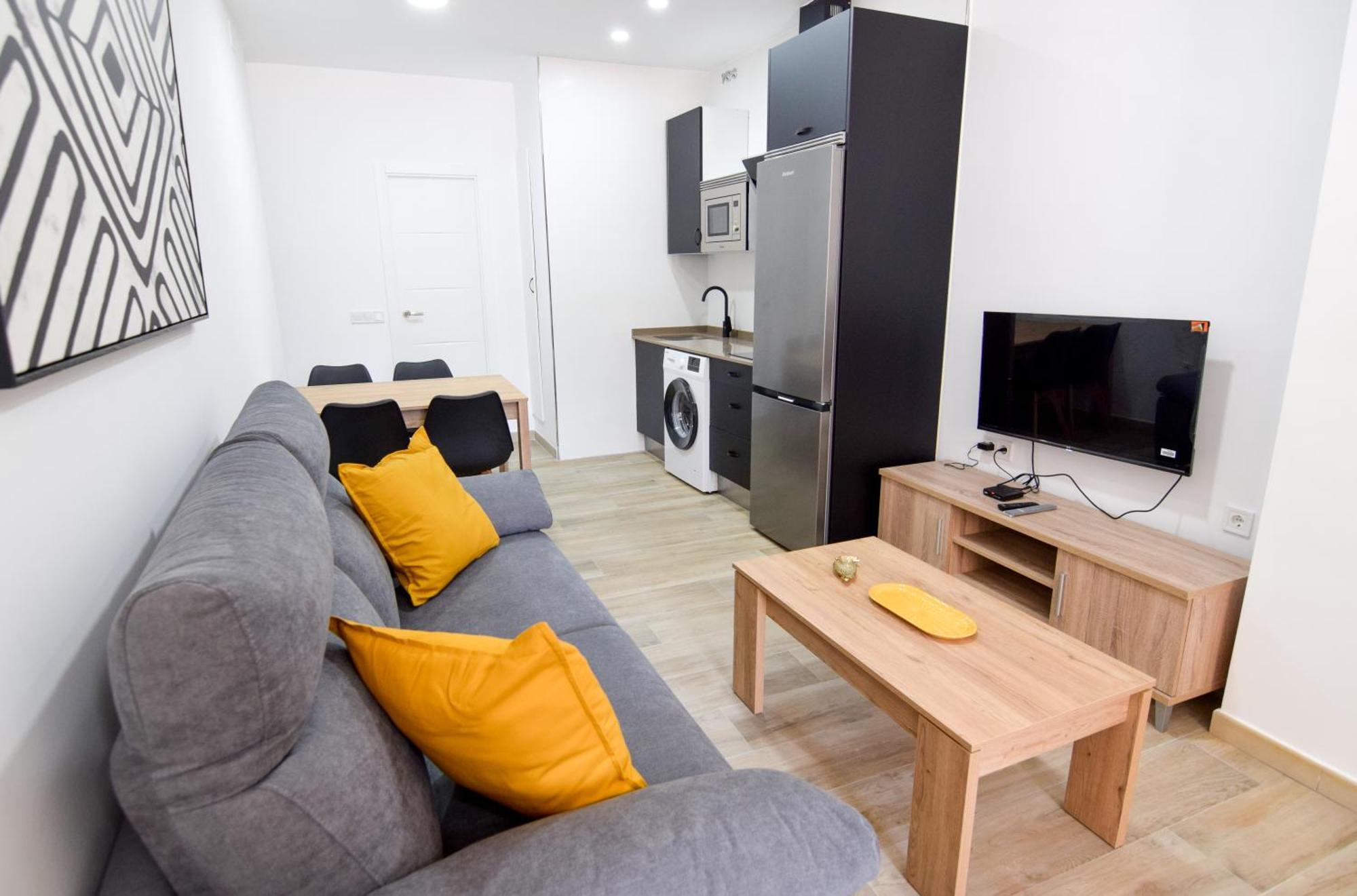 Letplanet Riquelme Apartment Малага Екстериор снимка
