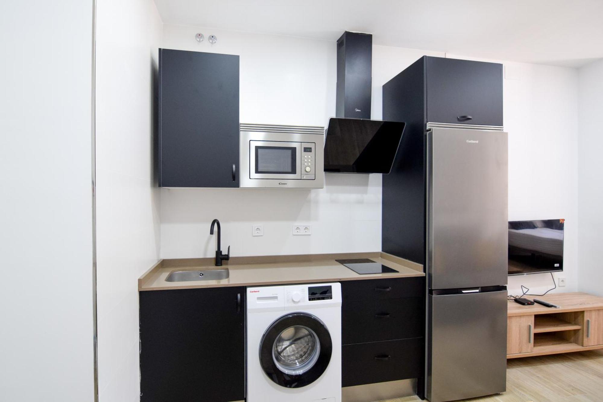 Letplanet Riquelme Apartment Малага Екстериор снимка