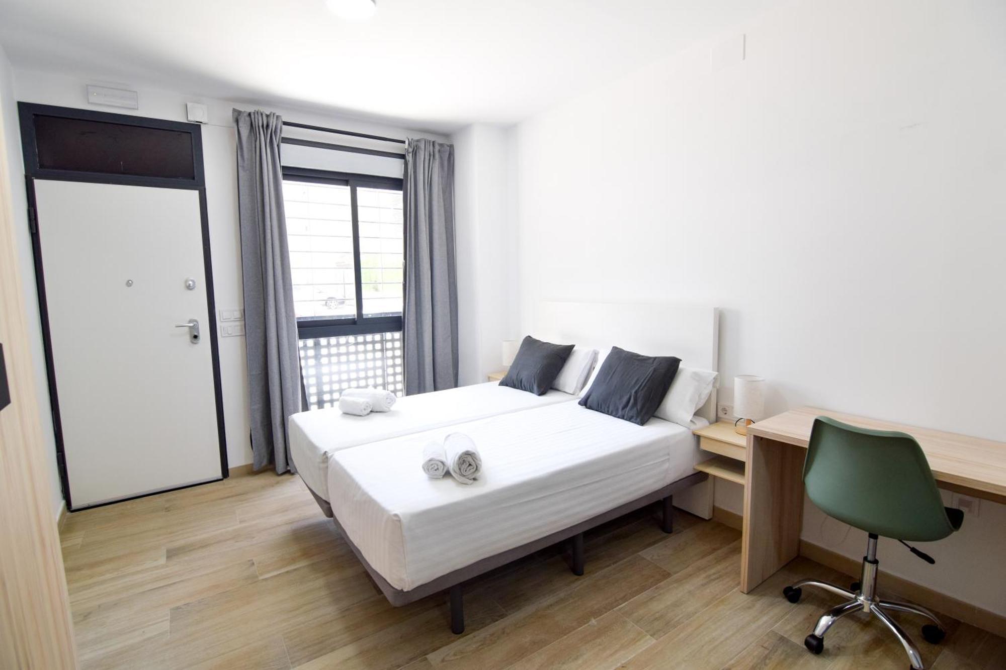 Letplanet Riquelme Apartment Малага Екстериор снимка