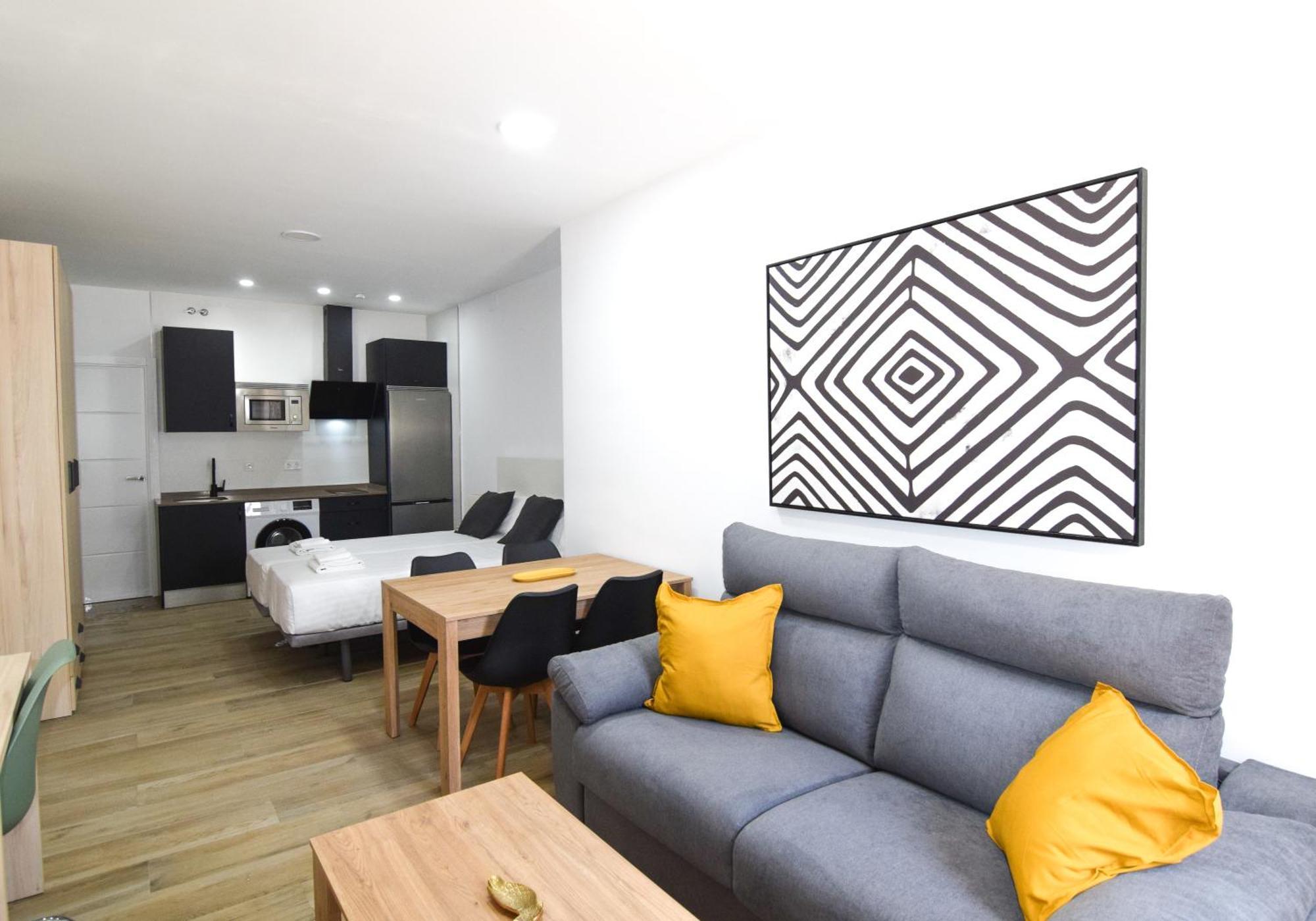 Letplanet Riquelme Apartment Малага Екстериор снимка